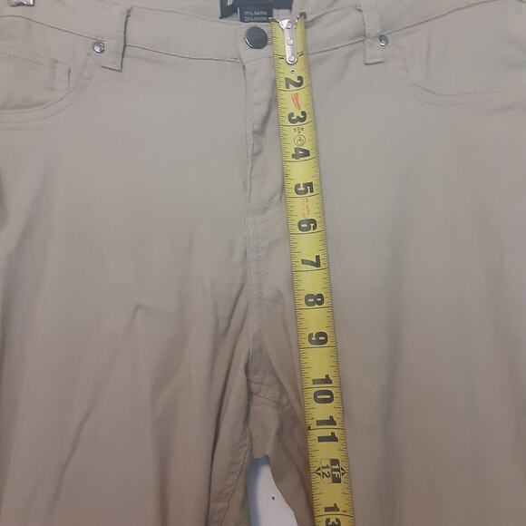 Like an Angel Women's Size 2X Beige Stretch Pants Straight Cut - Picture 8 of 9